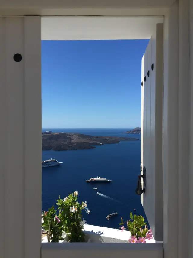 산토리니 하이킹 코스, 고전적인 산과 바다 경관 코스