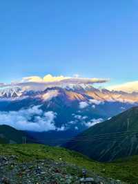 子梅埡口，貢嘎雪山的絕美觀景台！