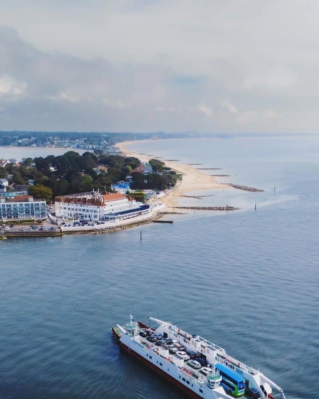 英國的「黃金海灘」— 桑班克斯奢華度假體驗！