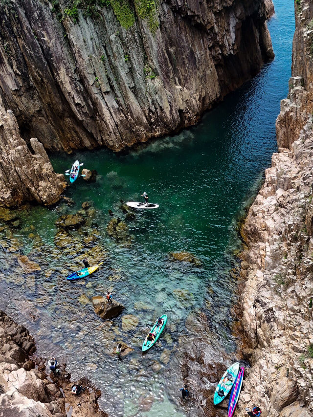 🏄‍♀️香港吊鐘洲海洞獨木舟，刺激拉滿！