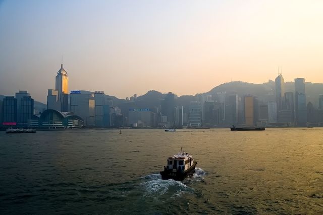 喺廟街煙火入面，拆一封港式生活盲盒