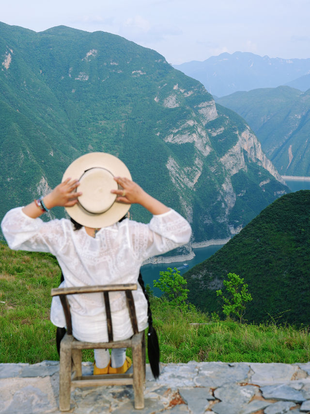 為咗呢9張圖專登去咗趟巫山｜懸崖上嘅金魚姬
