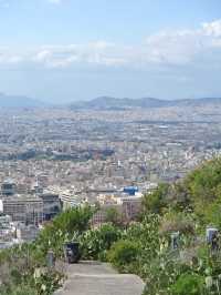パルテノン神殿からアテネの街並みを360°見渡せる絶景ビュースポット