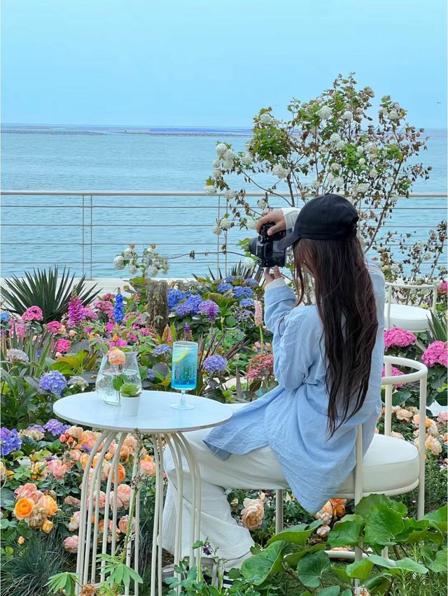 威海呢間民宿｜將所有海濱幻想都實現晒！ · 一直嚮往「面朝大海，春暖花開」？ 呢間民宿🏡直接將海濱度假劇本寫入現實！