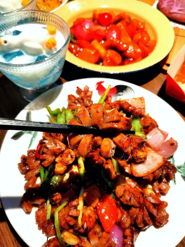 上海首間分店！外貌協會必試嘅港式大排檔