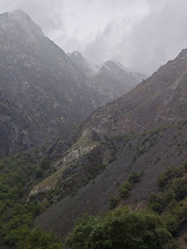 新疆嘅旅行路線