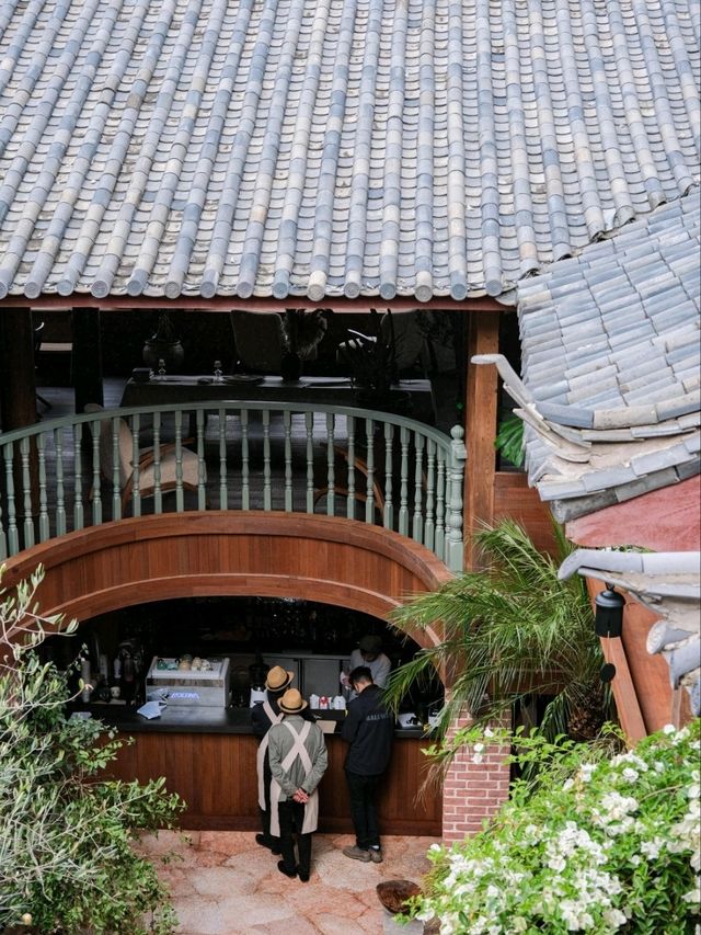 ‌丽江这家山顶咖啡店，刷爆了我的朋友圈！‌