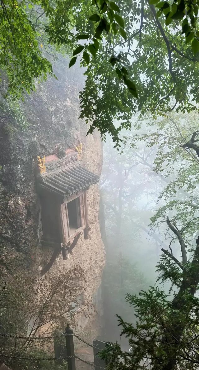 懸崖上的仙境——空峒山 懸崖上的仙境——空峒山