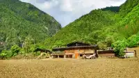 丙中落神秘霧裡村