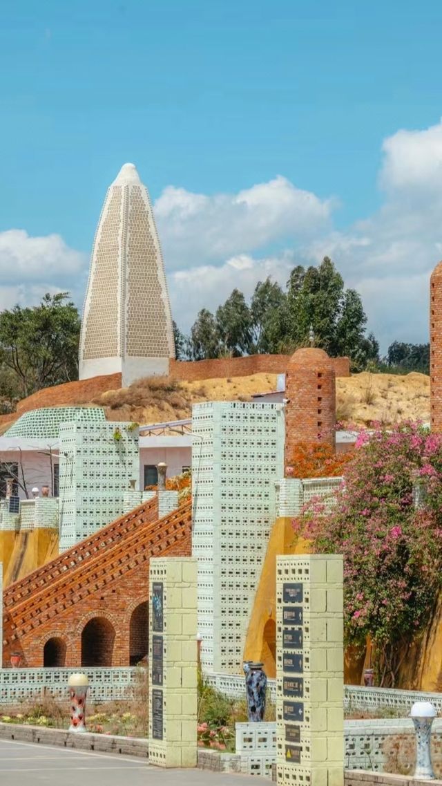 “螞蟻王國”陶藝迷宮