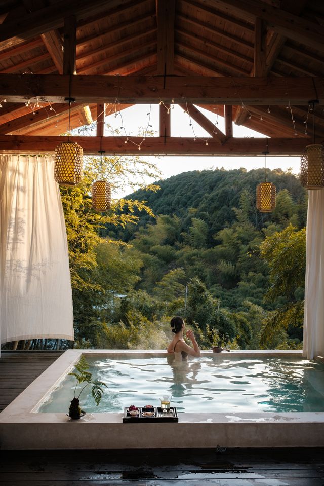 安吉躺平封神！私湯+瀑布+山野下午茶～