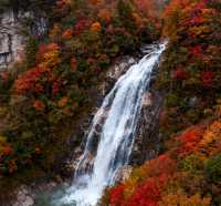 秋日限定！南江十八月潭，藏在秦巴的彩色仙境