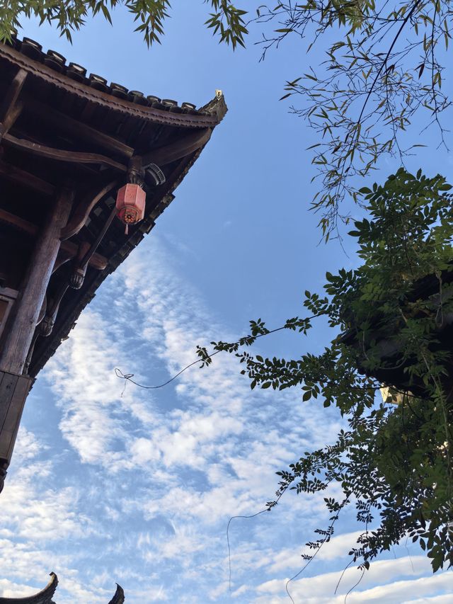 在千年古鎮的庭院裡,把日子過成詩 在千年古鎮的庭院裡,把日子過成詩