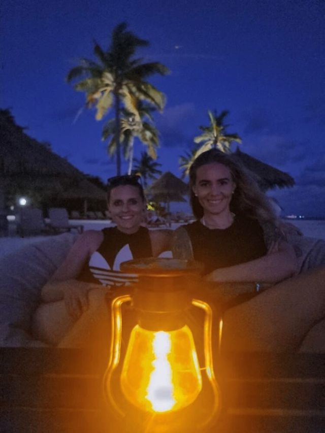 Unforgettable Experience with Friendly Staff and Scenic Sunsets Unforgettable Experience with Friendly Staff and Scenic Sunsets