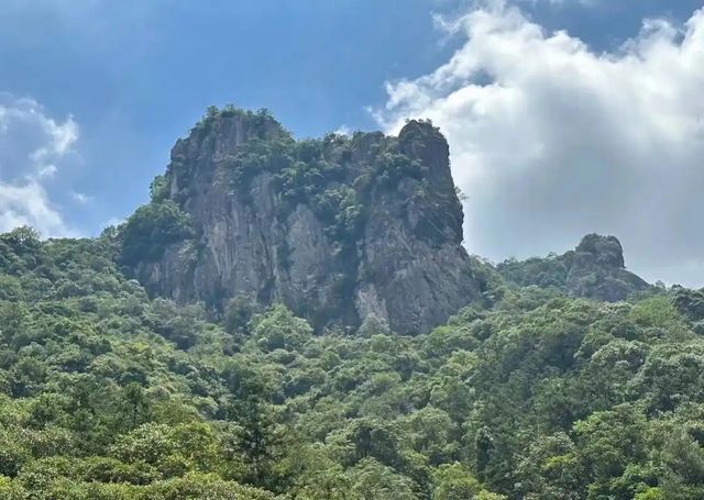 浙南秘境龍灣潭在千米懸空棧道看絕美飛瀑 浙南秘境龍灣潭在千米懸空棧道看絕美飛瀑