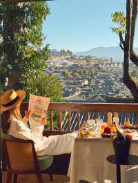 把風景裝進房間麗江獅子山畔中式酒店,彷彿在家的度假時光