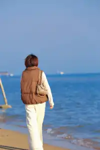 冬季秦皇島海邊這樣穿，包出片兒！