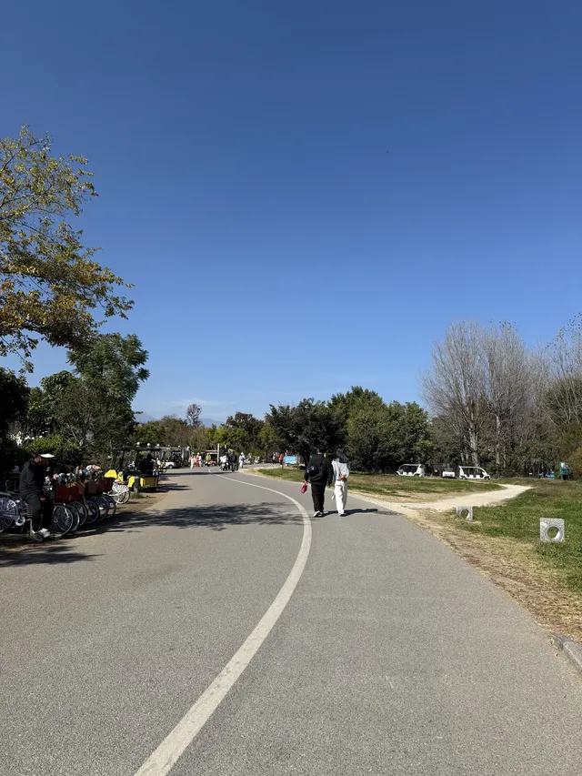 大理旅行 ｜龍龕碼頭入口這個機位太美了吧