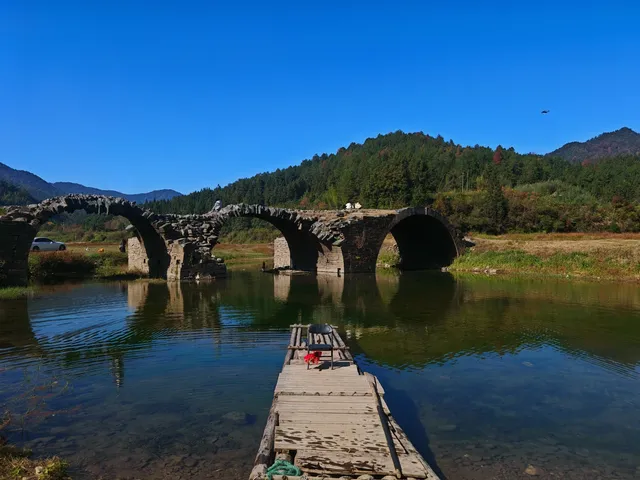 十三天，八個城市