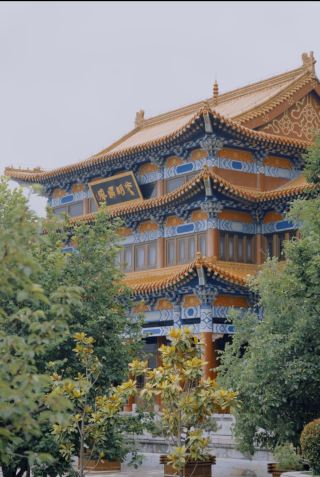 Minxian Zen Journey | Stay in a Smart Hotel, Encounter a Thousand-Year-Old Temple