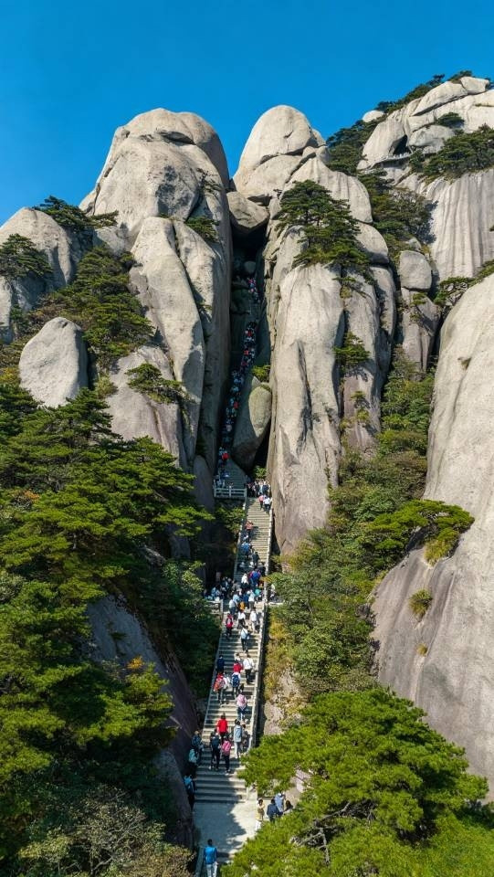 Tianzhushan Mountain Late Spring Travel Guide: The 