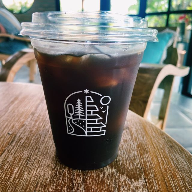 🌻 Lapuné Cafe and Scene  🌻