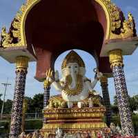 วัดปลายแหลม ชมเทวรูปองค์ใหญ่