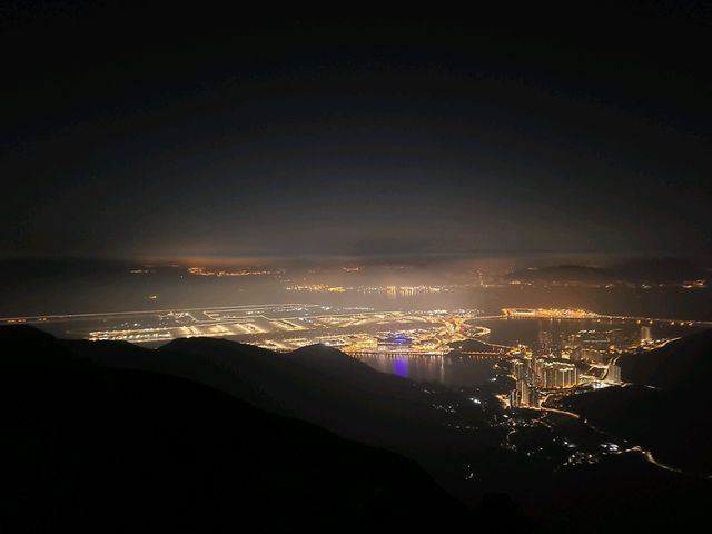 【香港之顛~鳳凰山🌅】