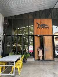 Dose Factory คาเฟ่ใหญ่ใจกลางเมืองอุดร