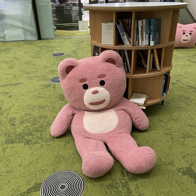 東大門｜藝術與創興的結合📍DDP設計廣場📍