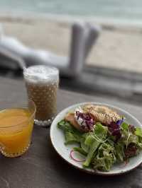 มื้อเช้าสุดประทับใจที่The Library Samui