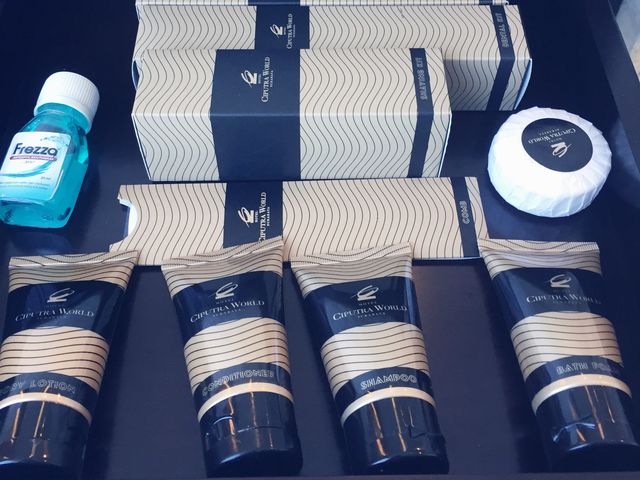 Experience luxury hotel with rooftop pool Experience luxury hotel with rooftop pool