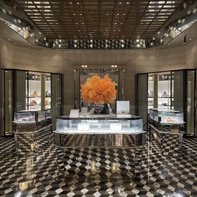 Holt’s Cafe, Rosewood Hong Kong