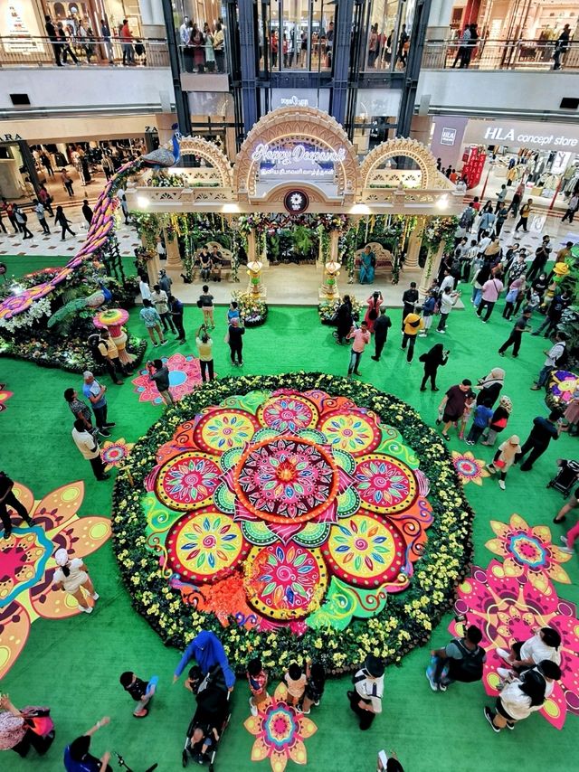 Stunning Deepavali decoration in Suria KLCC!