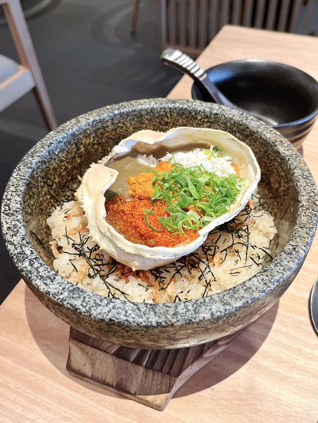 高質日式餐廳，必食松葉蟹海膽石鍋飯😋🦀