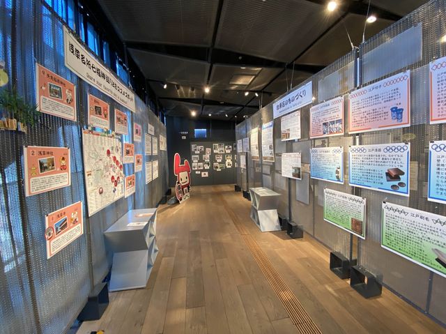 東京・浅草。浅草寺全体を見渡す事ができます『浅草文化観光センター』