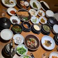 韓定食で豪華なランチ！