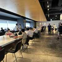 Power Lounge — 羽田機場內