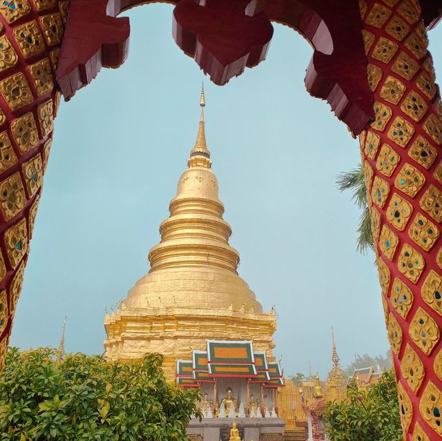 ทริปบุญหน้าฝนสักการะขอพร วัดพระธาตุหริภุญชัย ลำพูน