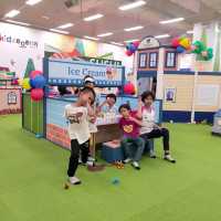 The Kidzoona Experience.