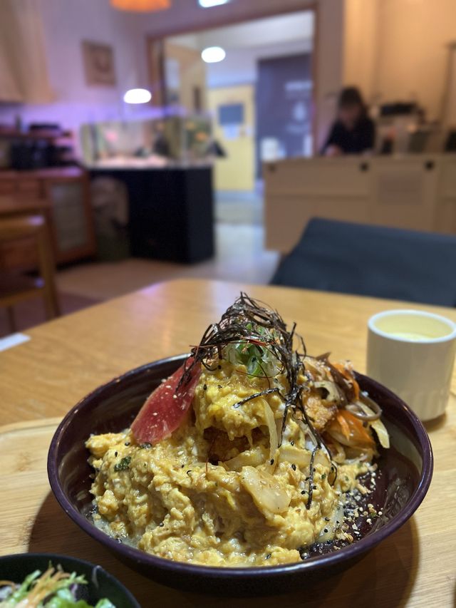 觀塘工廈抵食精緻定食