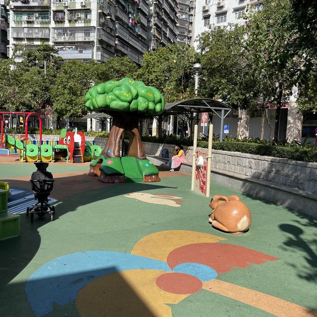 GARDEN OF  IAO HON MARKET