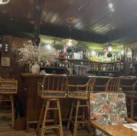 필리핀에서 만나기 쉽지 않은 후레쉬토마토 소스 “Luzern Steakhouse”
