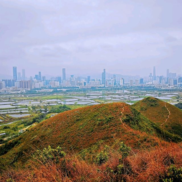 沿著邊境線行山
