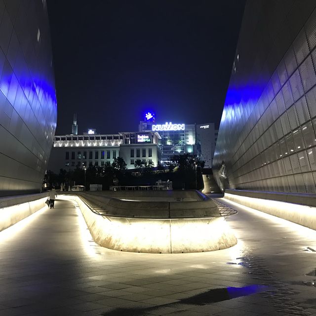 Dongdaemun Design Plaza