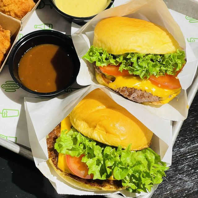 🍔SHAKE 🍔 SHACK 