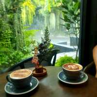 จิบกาแฟในสวนป่ากลางเมืองทองธานี