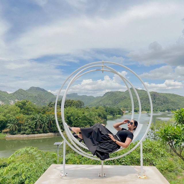 THE CURVE | Kanchanaburi 🍰🍹
