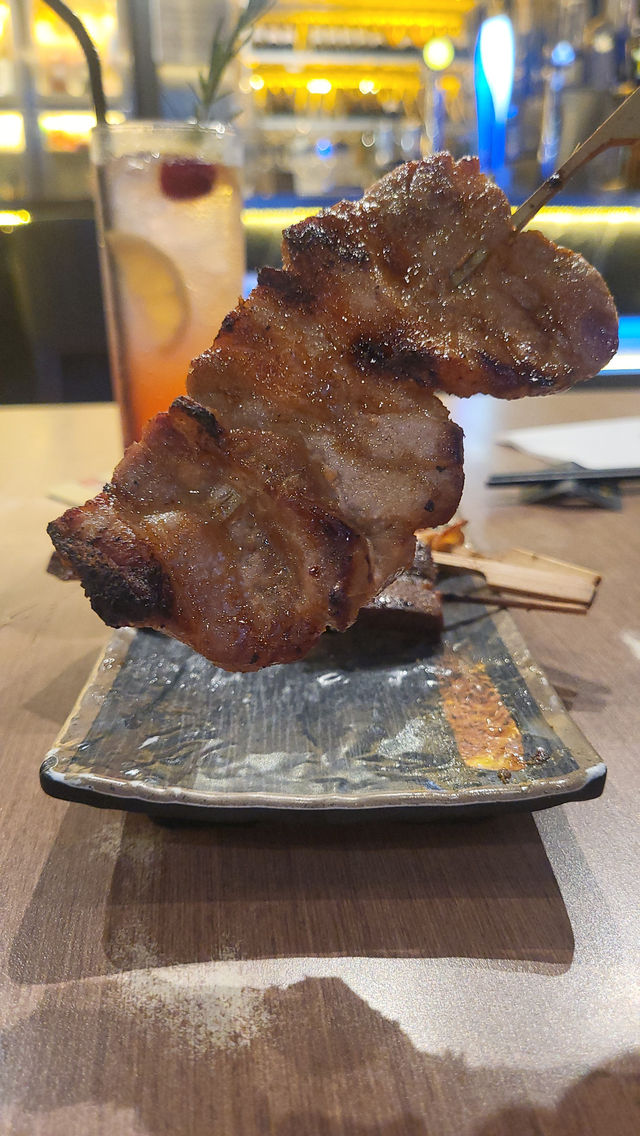 到沙田玩鏢機及桌球兼食串燒