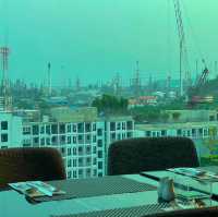 🍴 ห้องอาหาร Level 8 Kitchen and Bar